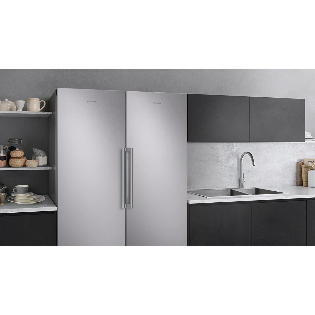 Samsung 11.4 cu.ft. Upright Freezer with Convertible Zone RZ11M7074SA/