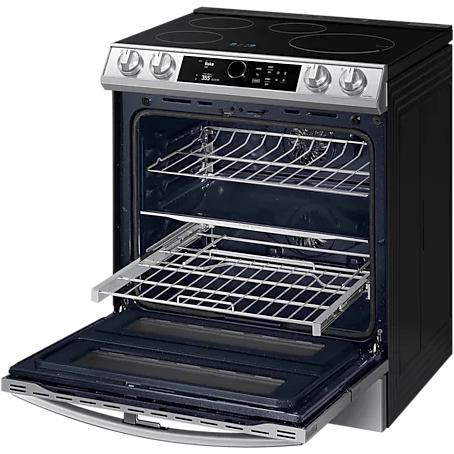  Samsung 30-inch Slide-in Electric Induction Range with WI-FI Connect NE63T8951SS/AA IMAGE 10
