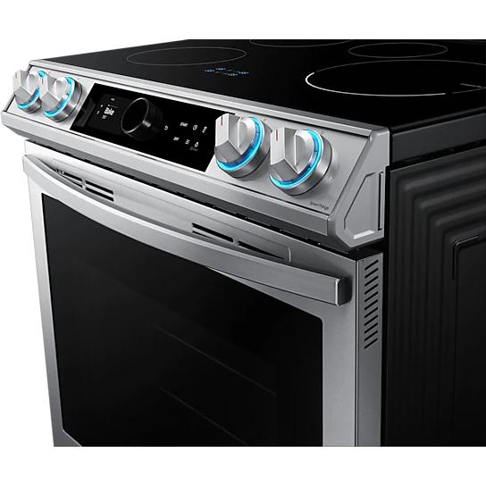  Samsung 30-inch Slide-in Electric Induction Range with WI-FI Connect NE63T8911SS/AA IMAGE 13