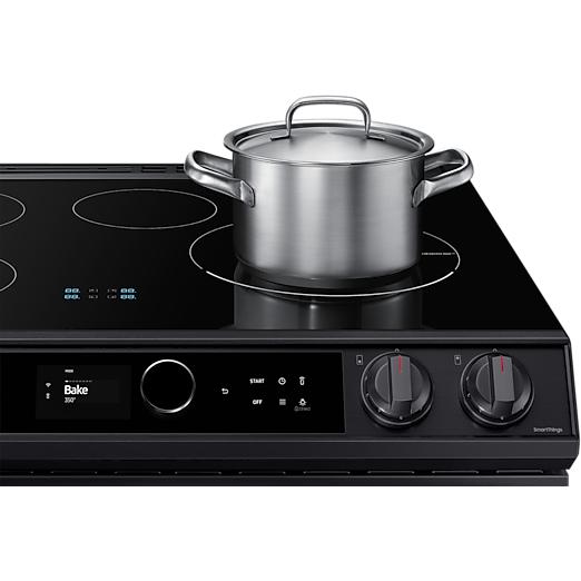  Samsung 30-inch Slide-in Electric Induction Range with WI-FI Connect NE63T8911SG/AA IMAGE 14