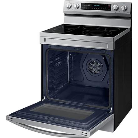  Samsung 30-inch Freestanding Electric Range with WI-FI Connect NE63A6711SS/AA IMAGE 7
