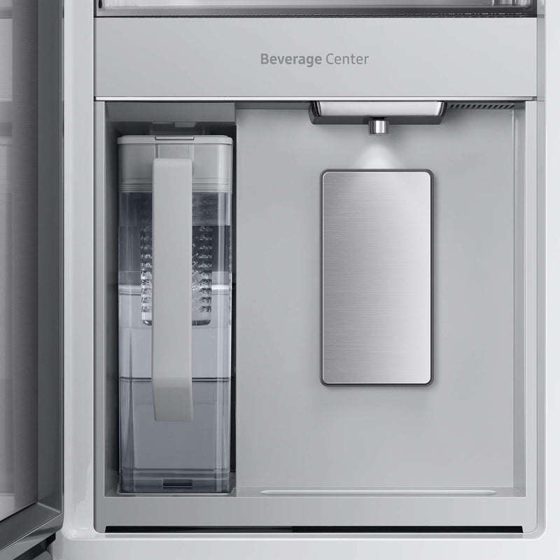  Samsung 36-inch, 29 cu.ft. French 4-Door Refrigerator with Family Hub™ RF29BB89008MAA IMAGE 7