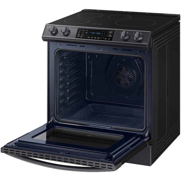  Samsung 30-inch Slide-in Induction Range with Convection+ Technology NE63B8611SG/AA IMAGE 7