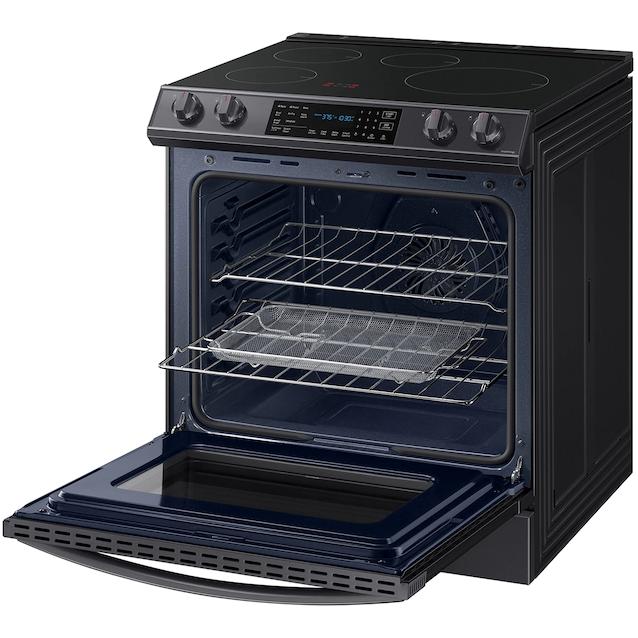  Samsung 30-inch Slide-in Induction Range with Convection+ Technology NE63B8611SG/AA IMAGE 8