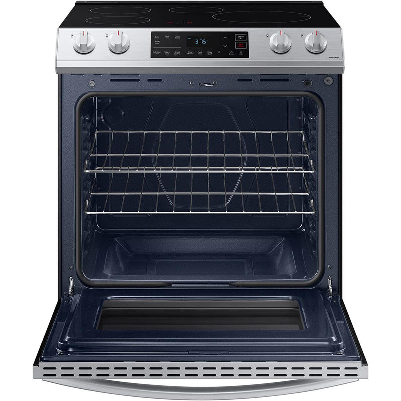  Samsung 30-inch Slide-in Induction/Electric Range with Self-Cleaning Oven NE63B8211SS/AA IMAGE 2