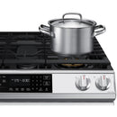  Samsung 30-inch Slide-in Gas Range with Wi-Fi Connect NX60BB851112/AA IMAGE 9