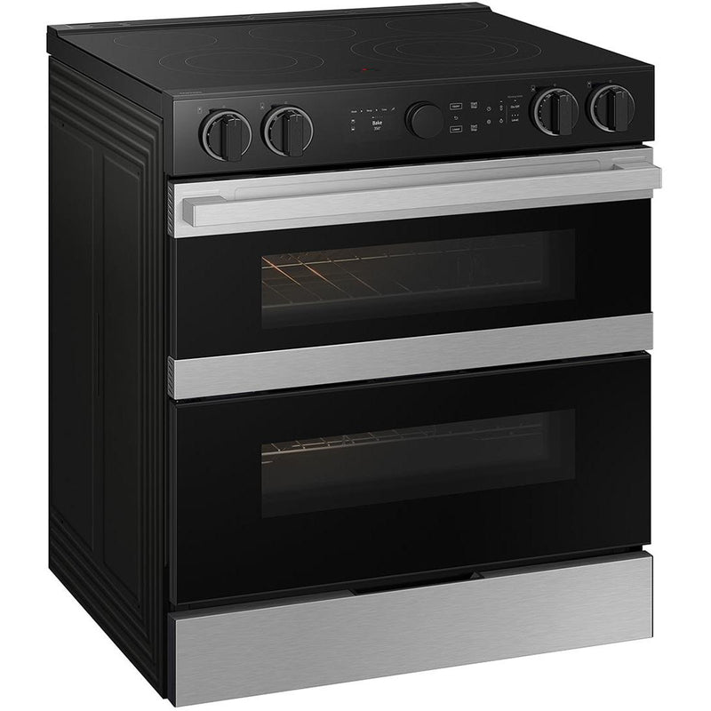  Samsung 30-inch Slide-in Electric Range with Wi-Fi NSE6DG8550SR/AA IMAGE 3